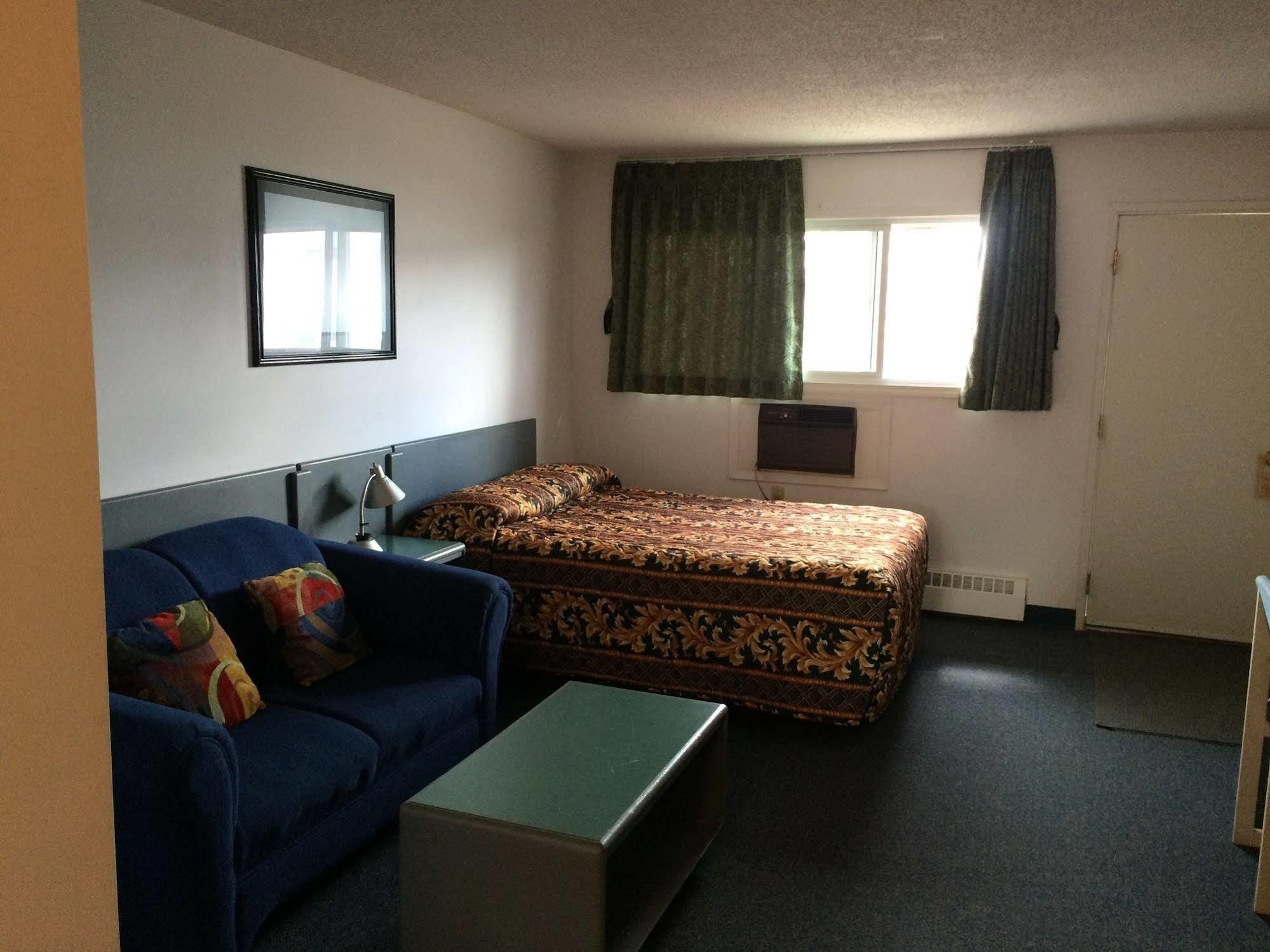 Plains Motor Inn Stettler Ngoại thất bức ảnh